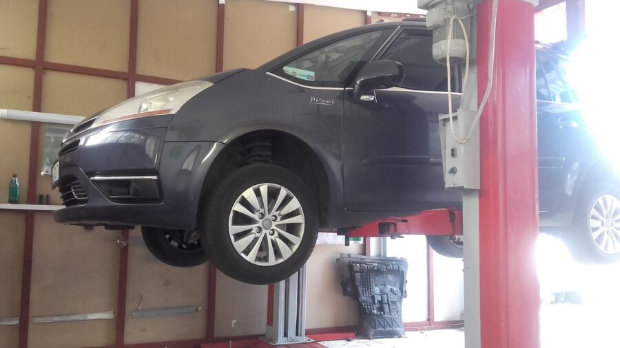 Auto servis Mladićević Palilula-Beograd