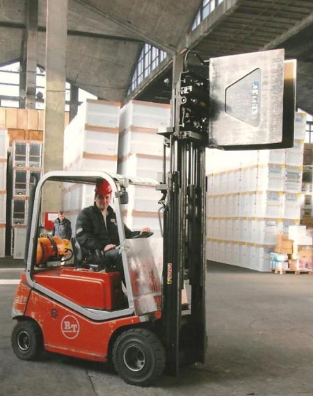 Domaći i međunarodni transport i logistika Talijan-Auto 