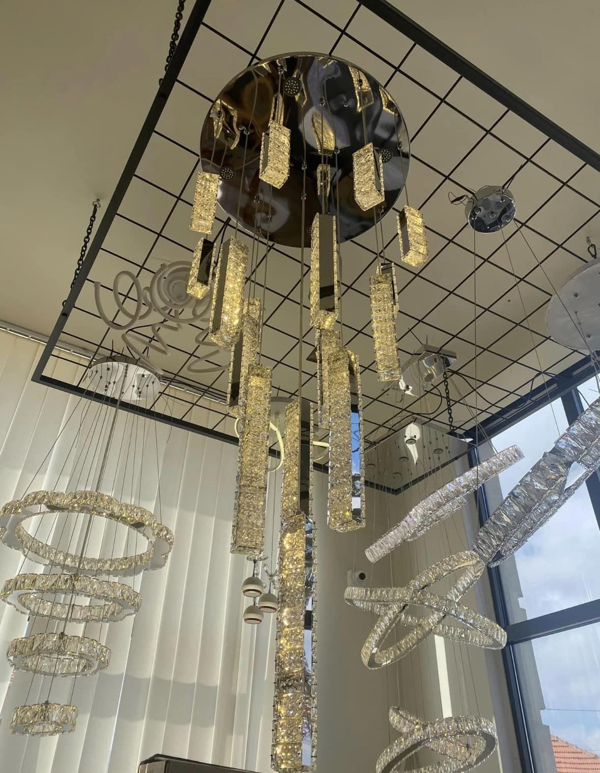Prodaja rasvete Preševo S&H Lighting - POSLOVNE STRANE